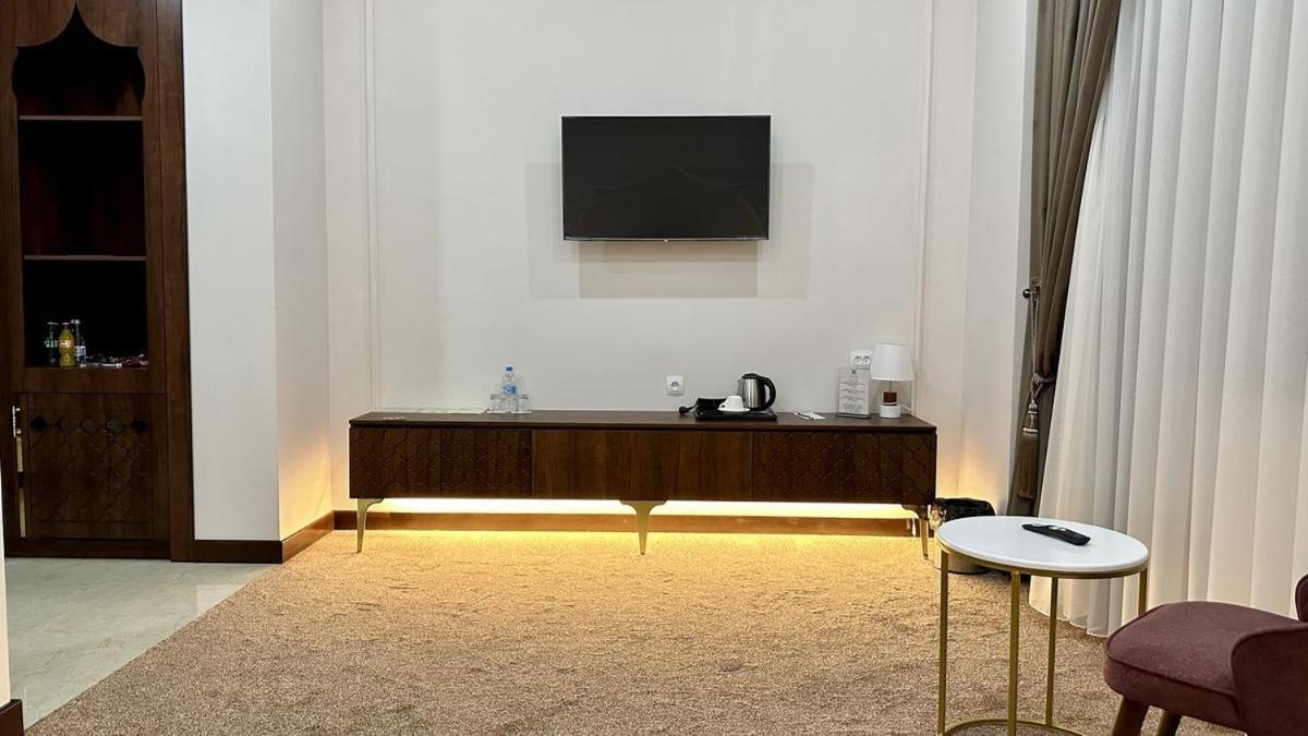 Reikartz Sote Tashkent Hotell Exteriör bild